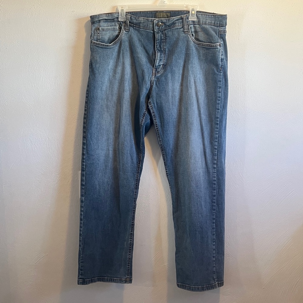 This is a pair of Urban Star Jeans, size 44x32.